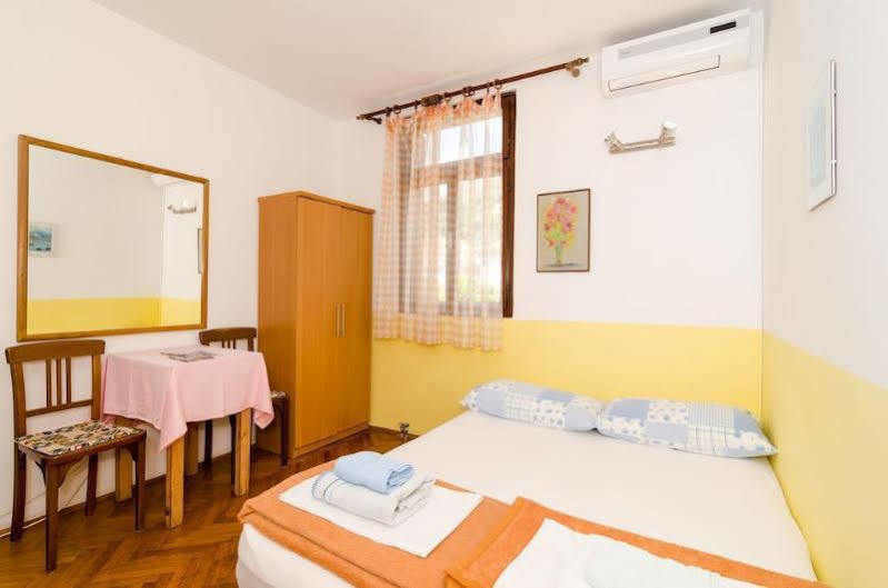 Apartments Princ Hrvoje Дубровник Екстериор снимка